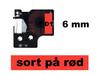 Dymo D1 43617 6mm x 7m Sort på Rød label (kompatibel)